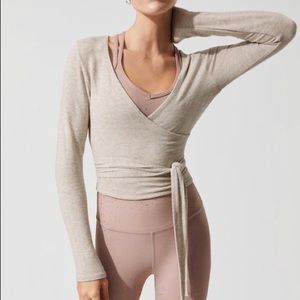 Beyond Yoga All Around Wrapped Crop Top